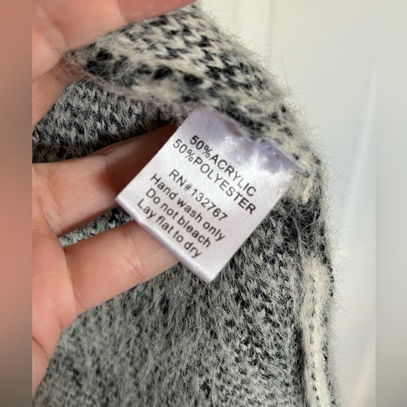 baciano black and white long cardigan size small - Picture 5 of 8